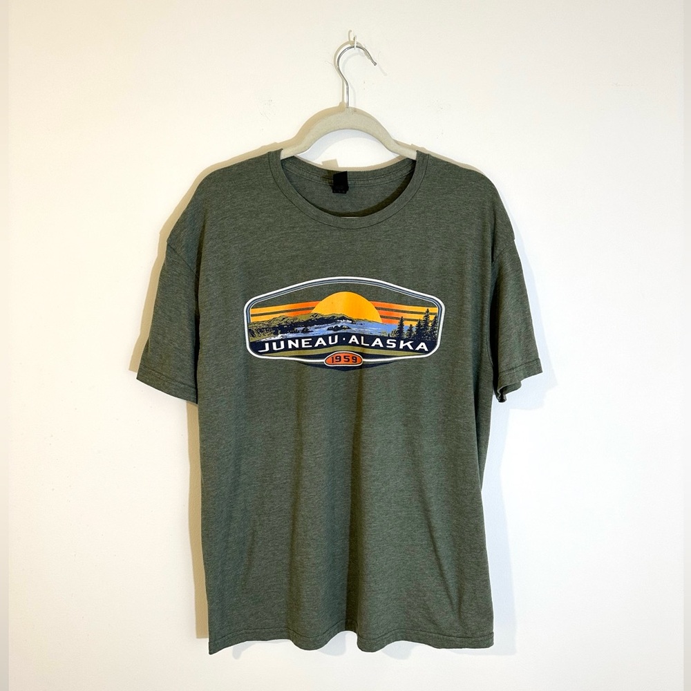Alaska Graphic-Tee